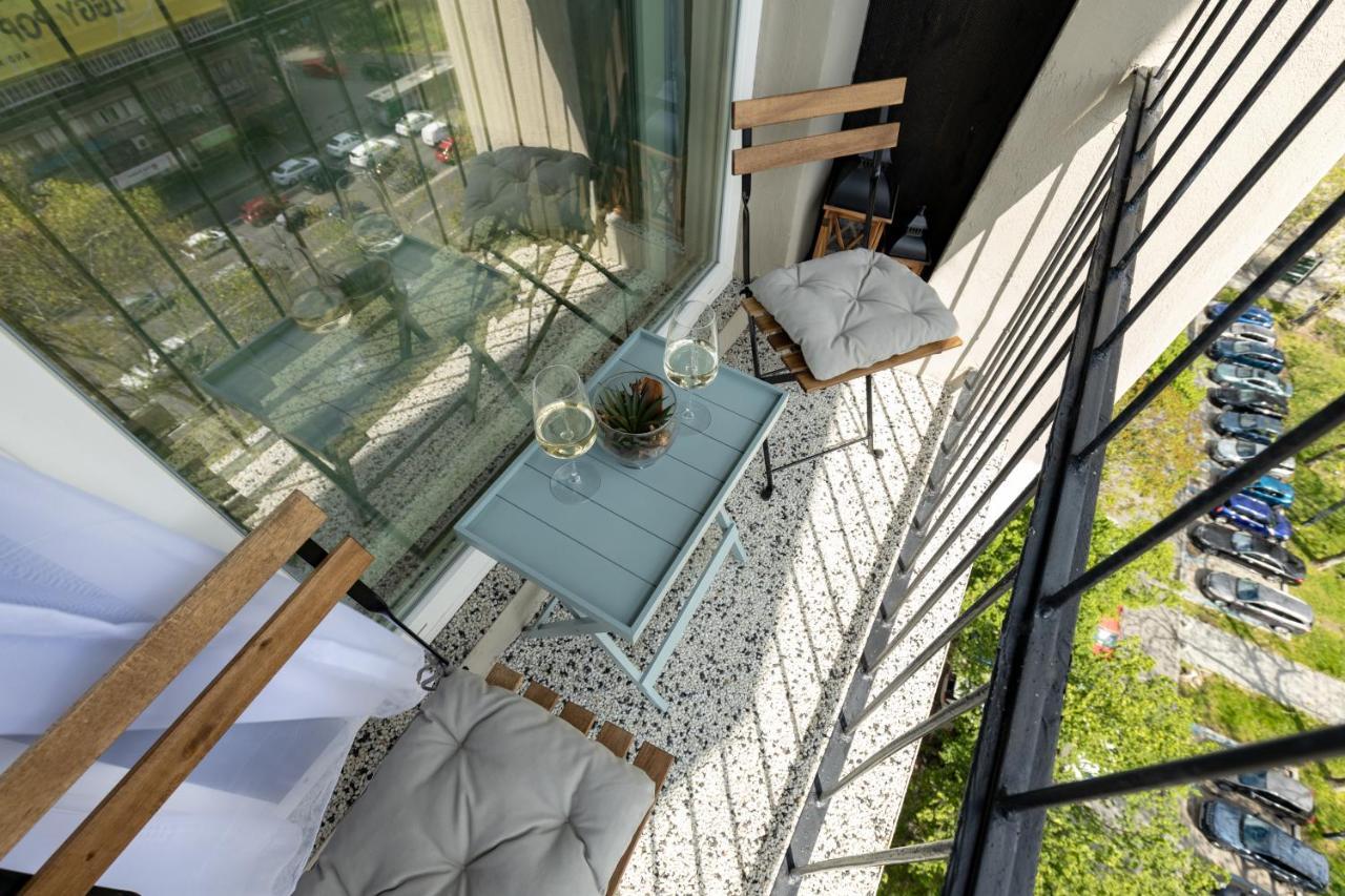Metropole Apartments Panoramic Ateneum Bucureşti Ngoại thất bức ảnh