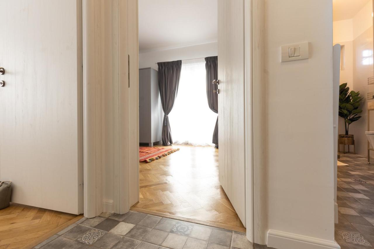 Metropole Apartments Panoramic Ateneum Bucureşti Ngoại thất bức ảnh